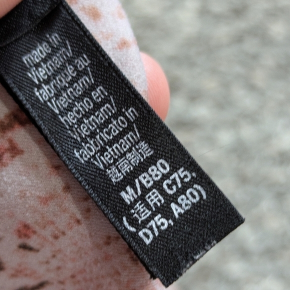 Victoria's Secret On Point Pink Snakeskin Print Lightly Padded Bra M - Picture 6 of 9